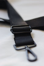 Modra Magnetic Gym Bag